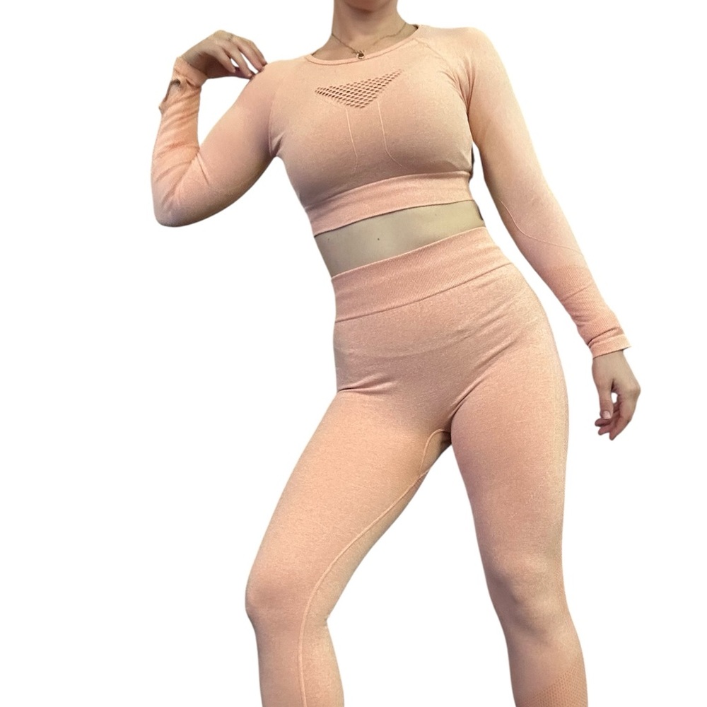 New! Peach Long Sleeve Workout Gym Set